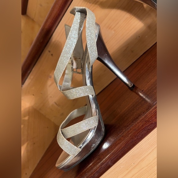 silver strap heels - Picture 6 of 6